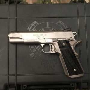 SPRINGFIELD TRP - Stainless - Good Condition - Box and Papers - $900